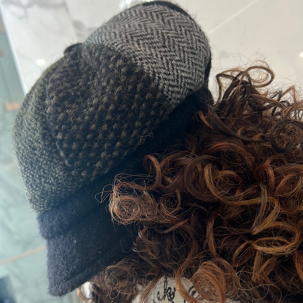 Complit By Marisa Made In Italy Hat